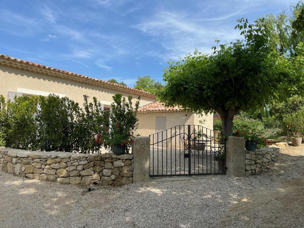 Villa Bastide Provencale à Cadenet Extérieur photo